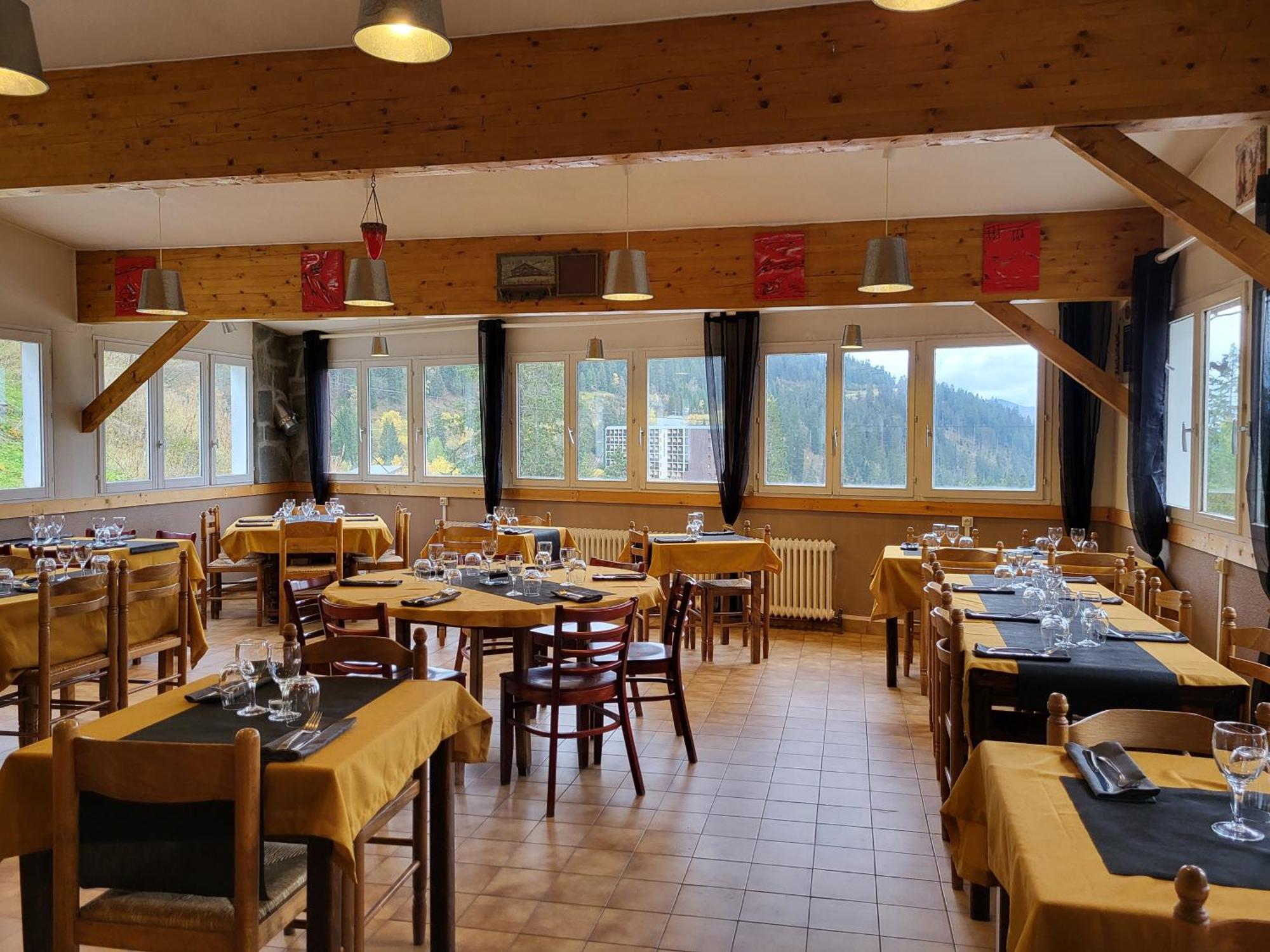 Auberge Restaurant Du Virage Шамрус Екстериор снимка