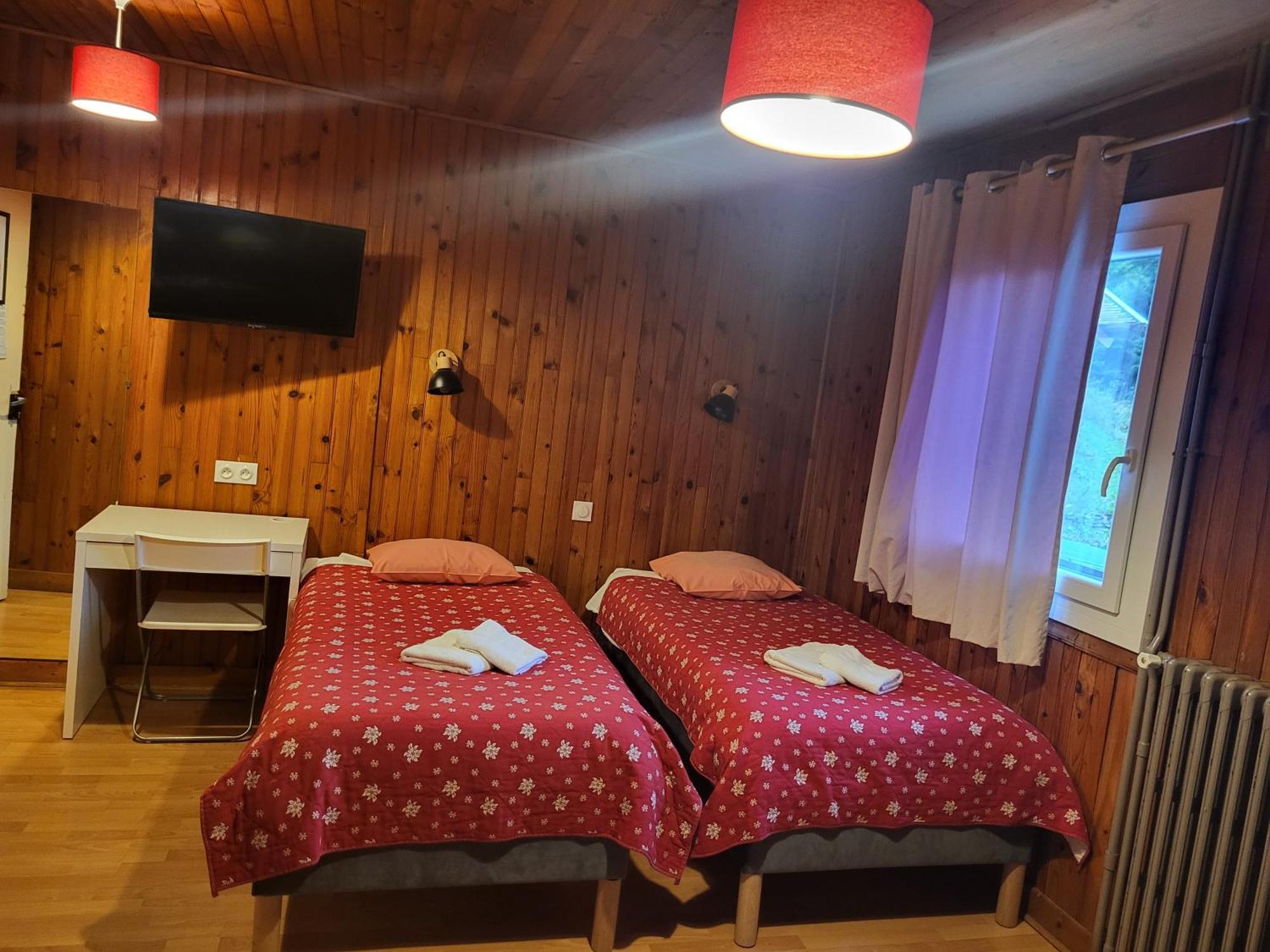 Auberge Restaurant Du Virage Шамрус Екстериор снимка