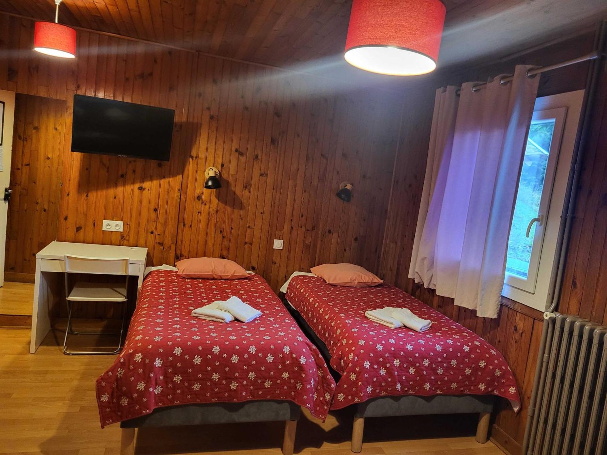 Auberge Restaurant Du Virage Шамрус Екстериор снимка