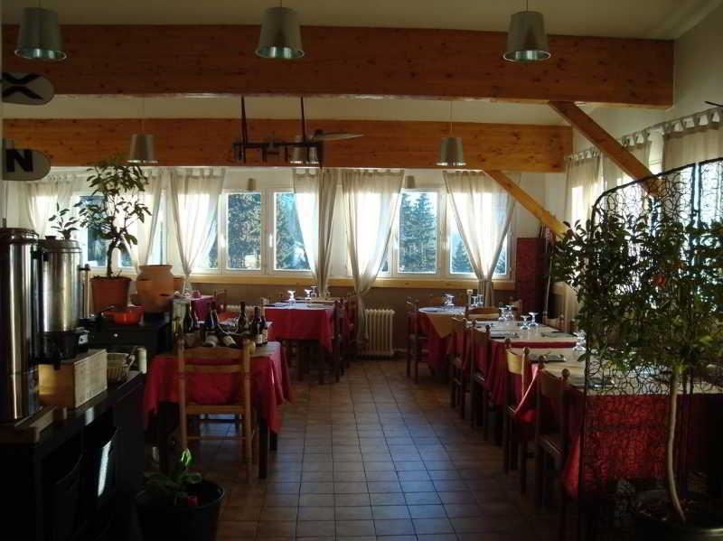 Auberge Restaurant Du Virage Шамрус Екстериор снимка